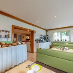 Fruehstueckspension Haus Ahamer ゲストハウス