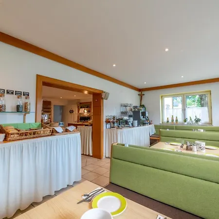 Fruehstueckspension Haus Ahamer Gæstehus