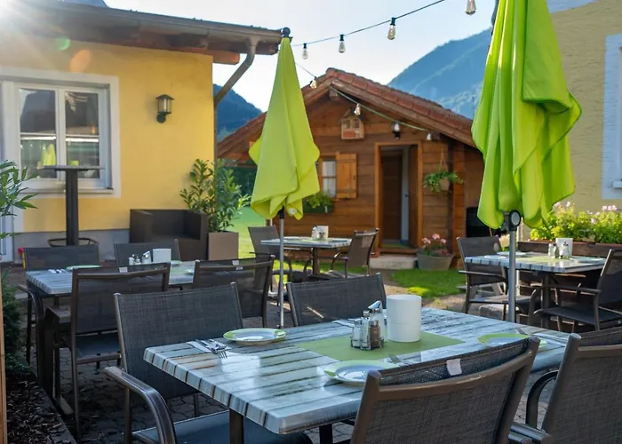 Fruehstueckspension Haus Ahamer 3*