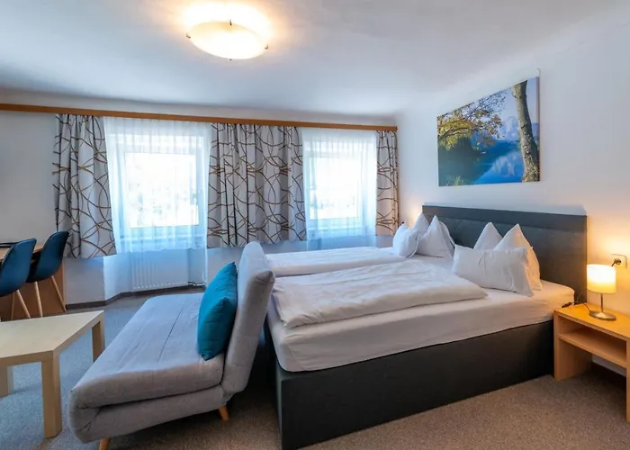 Fruehstueckspension Haus Ahamer 3* Ebensee